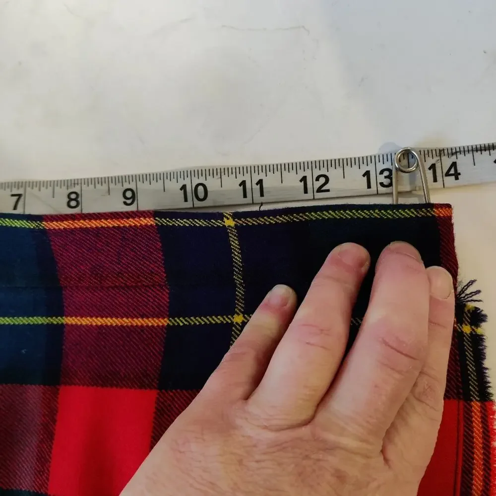 Vintage Deans of Scotland Women's Kilt Small - Picture 8 of 9